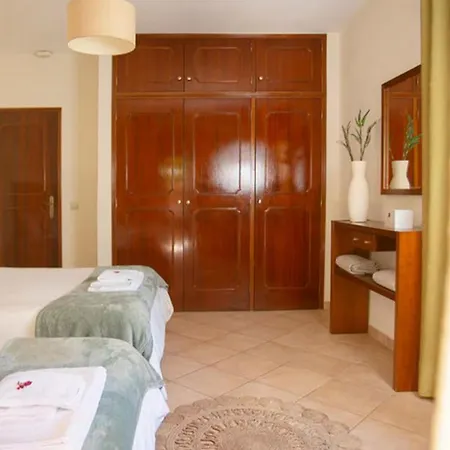 Villa In Salgados Algarve * Lisbon