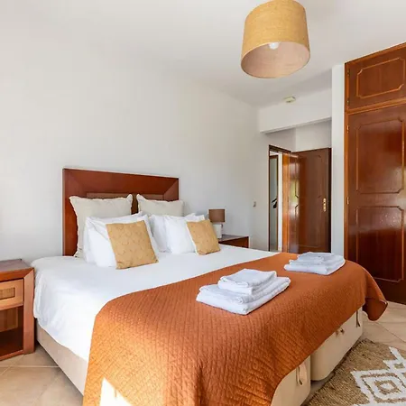 Villa In Salgados Algarve * Lisboa