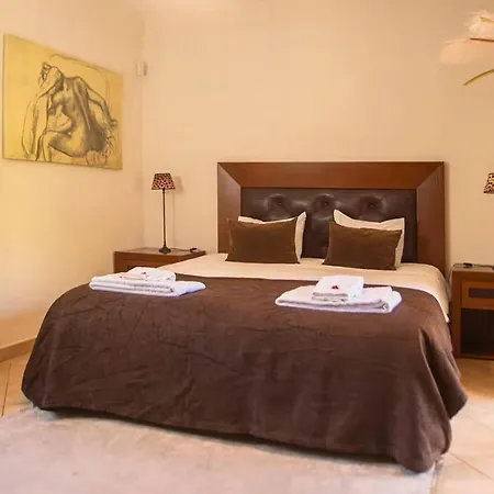 Дом отдыха Villa In Salgados Algarve